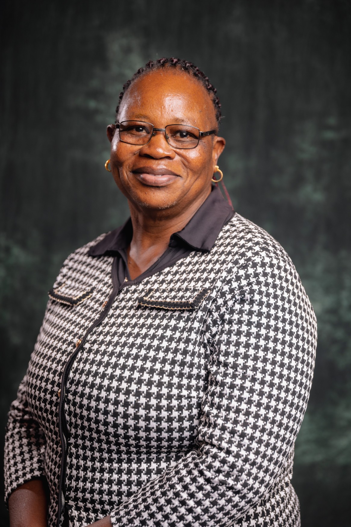Evelyn Dembetembe